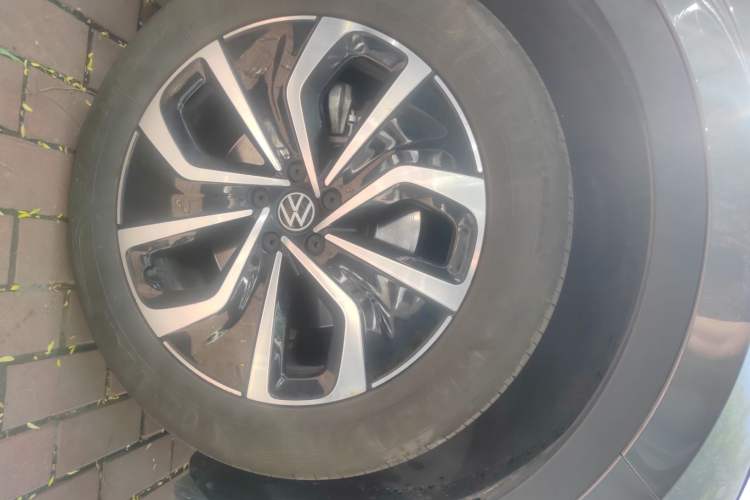 Used Volkswagen ID.4 X 2021 Pure Edition
