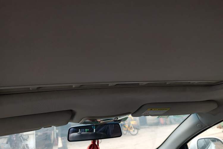 Used Roewe 350 2013 350C 1.5L Manual Swift Edition