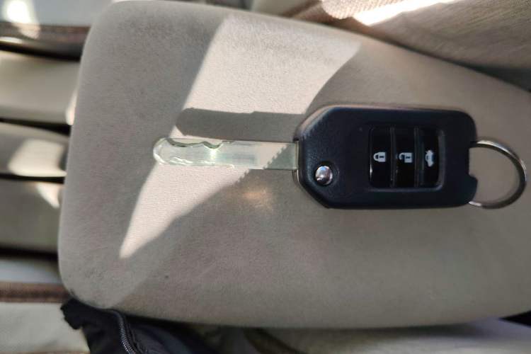 Used Honda Crider 2013 1.8L automatic comfort version
