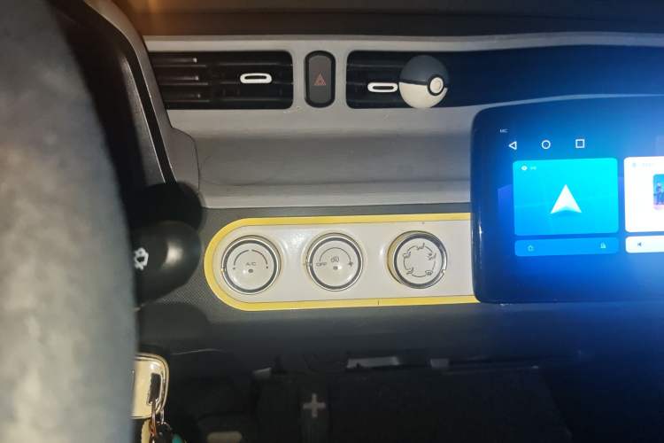 Used Wuling Hongguang MINIEV 2021 Macaron Fashion Edition Lithium-Ion Battery