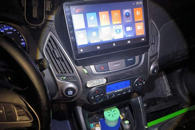 Used Hyundai ix35 2013 2.0L Automatic 4x4 Intelligent GLS China IV Standard
