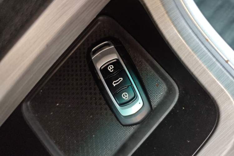 Used Geely Auto Vision X3 2017 1.5L Automatic Elite Model
