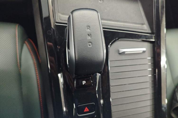 Used Geely Auto Emgrand X7 Sport 2024 1.5TD Prestige Edition