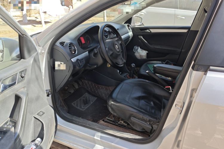 Used Volkswagen Jetta 2015 Zhuihui Edition 1.6L Manual Comfort Model