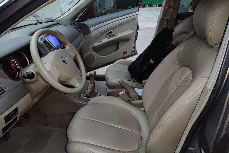 Used Nissan Sylphy 2012 Classic 1.6XL Manual Luxury Edition