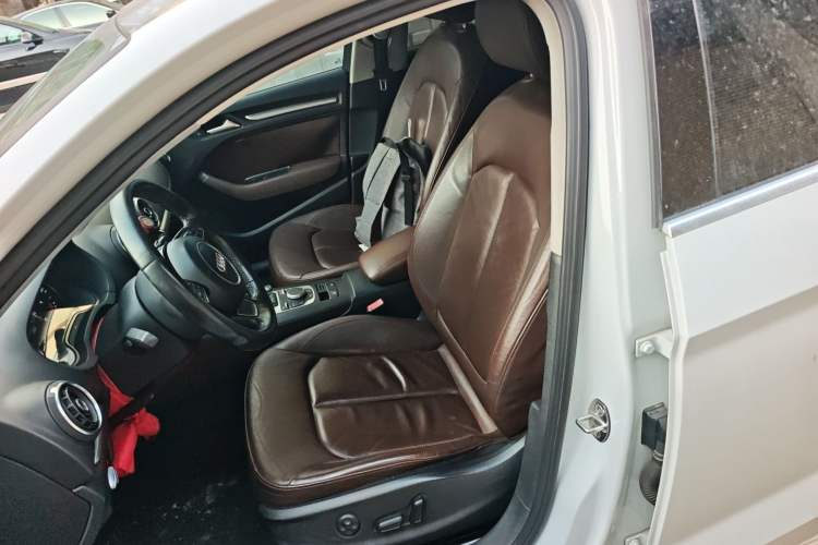 Used Audi A3 2015 Limousine 40 TFSI Automatic Comfort Model