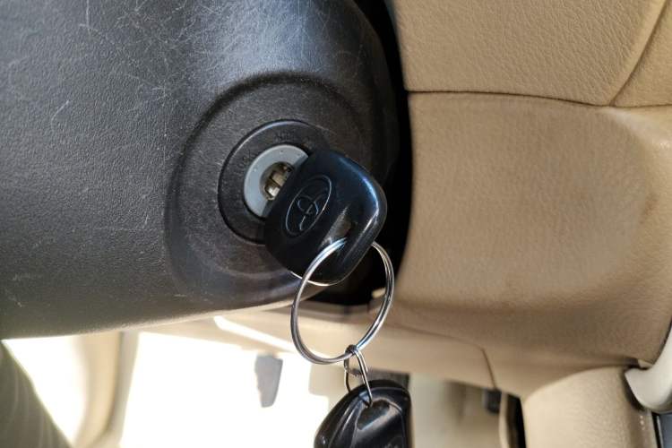 Used Toyota YARiS L Zhi Xuan 2014 1.5G Manual Xuan Dong Edition