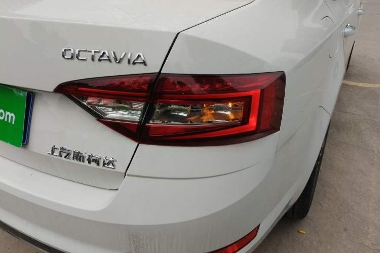 Used Skoda Octavia 2019 TSI230 DSG Luxury Edition
