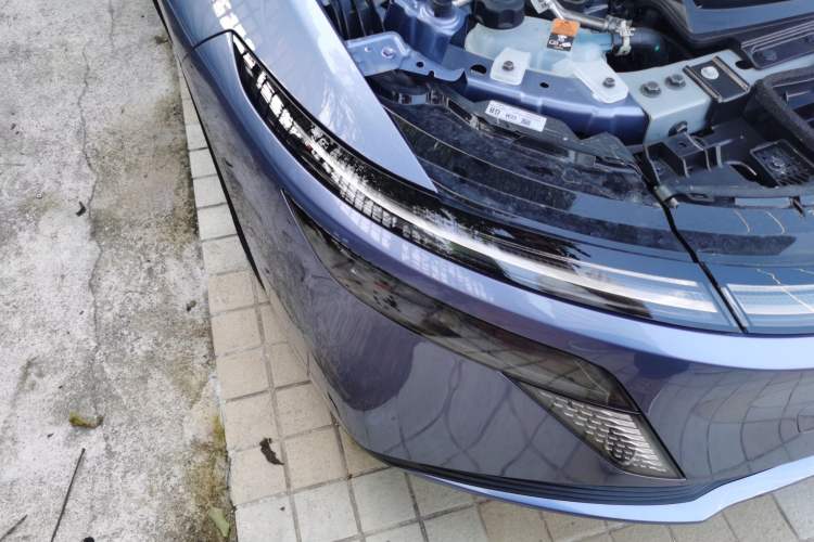 Used Nissan N6 2026 Model 180 Max Right Front Headlight