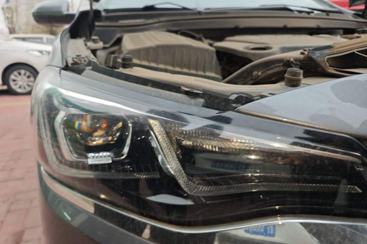 Used Chevrolet Monza 2021 320 Automatic Enjoyment Sunroof Edition Right Front Headlight