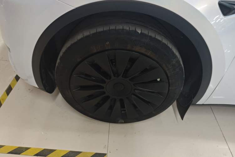 Used Tesla Model Y 2024 Rear-Wheel-Drive Version