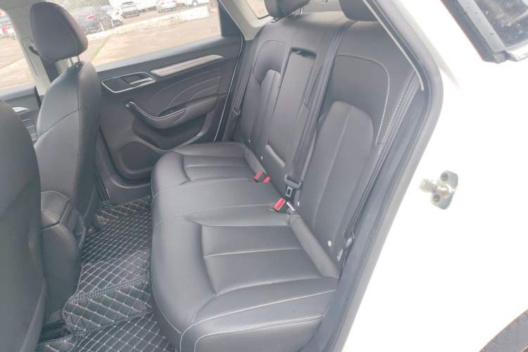 Used Roewe i6 2018 20T Manual Luxury Edition