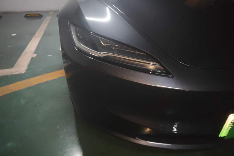 Used Tesla Model 3 2025 Rear-Wheel-Drive Version
