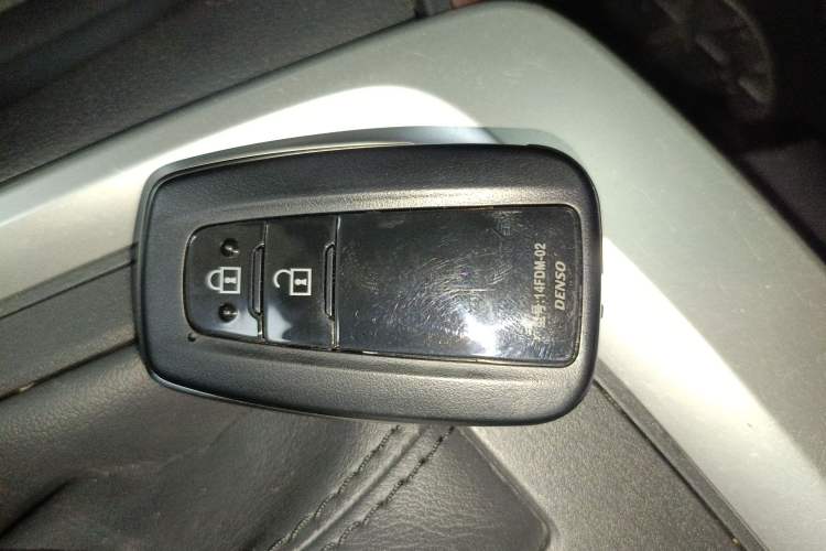 Used Toyota RAV4 2020 2.0L CVT Two-Wheel Drive Fashion PLUS Edition