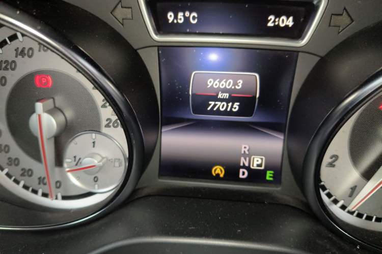 Used Mercedes-Benz GLA 2015 GLA 220 4MATIC Fashion Model