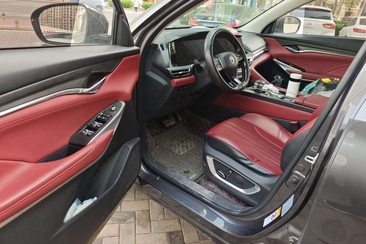 Used CHANGAN CS75 PLUS 2021 1.5T Automatic Prestige Model
