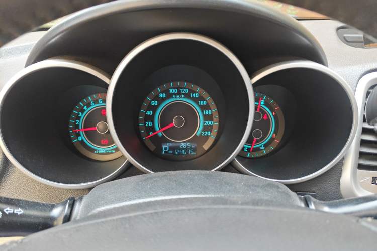 Used CHANGAN Eado 2014 1.6L Automatic Luxury Model