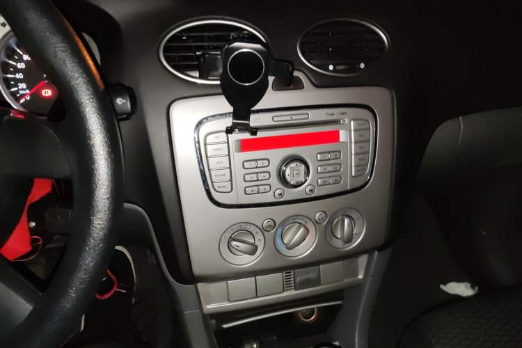 Used Ford Focus 2013 Hatchback Classic 1.8L Manual Base Model