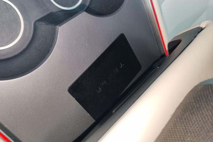 Used Tesla Model Y 2023 Rear-Wheel-Drive Version
