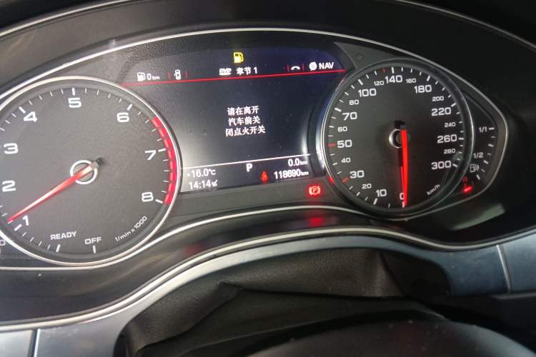 Used Audi A6L 2017 30 FSI Comfort Model Odometer Close Up