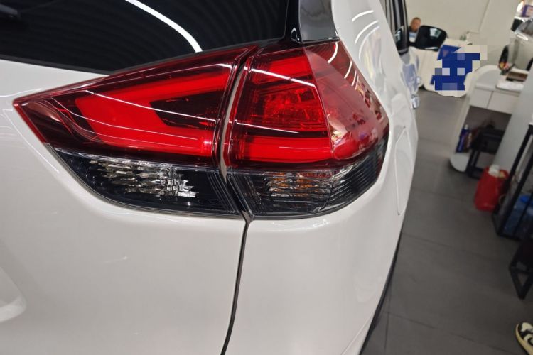 Used Nissan X-Trail 2021 2.0L CVT 2WD XL ITS Comfort Commemorative Edition Right Rear Taillight