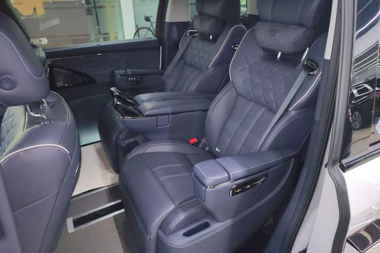 Used GAC Trumpchi Xiangwang M8 2025 Kunkun Series Ultra First-Class Cabin Left Rear Seat