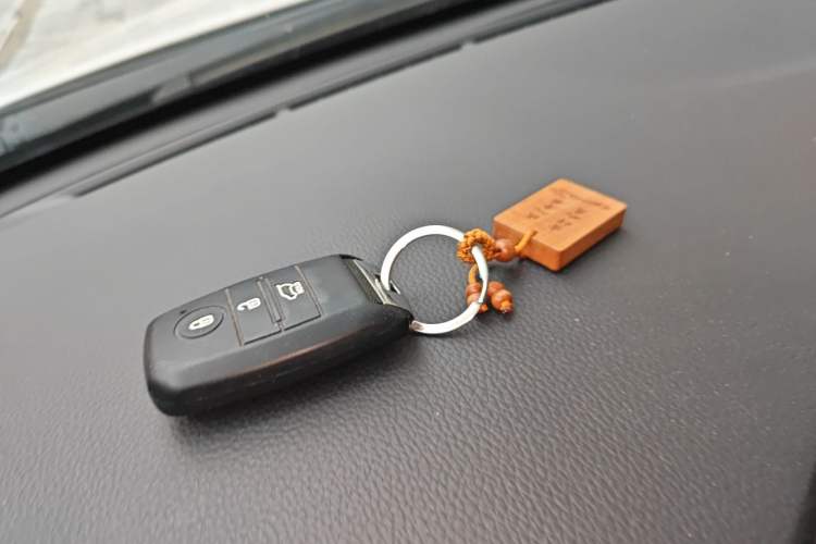 Used Kia K5 2014 2.0L Automatic LUXURY