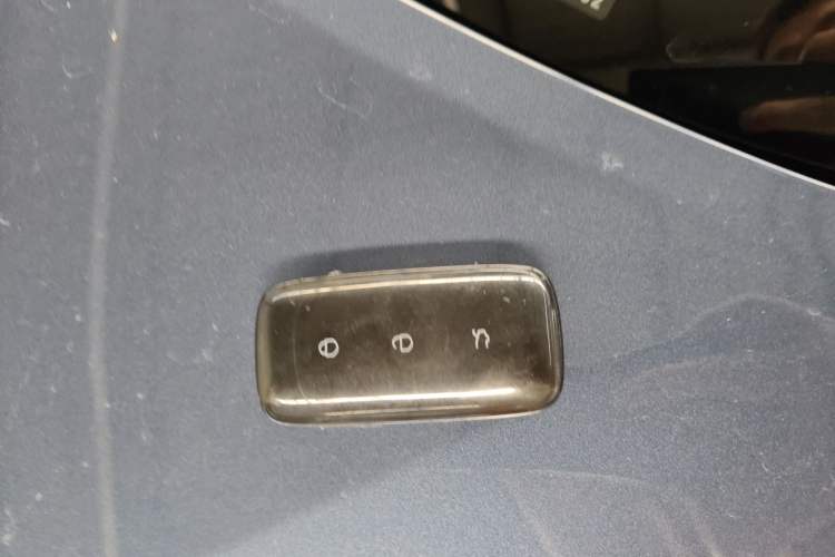 Used Geely Galaxy A7 2025 Model EM-i 150km Starship Edition Vehicle Key