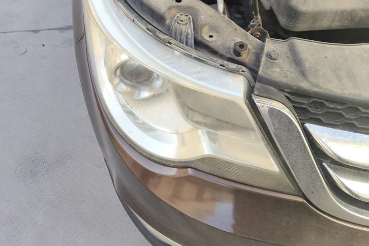 Used Baojun 730 2014 1.5L manual luxury trim 7 seats