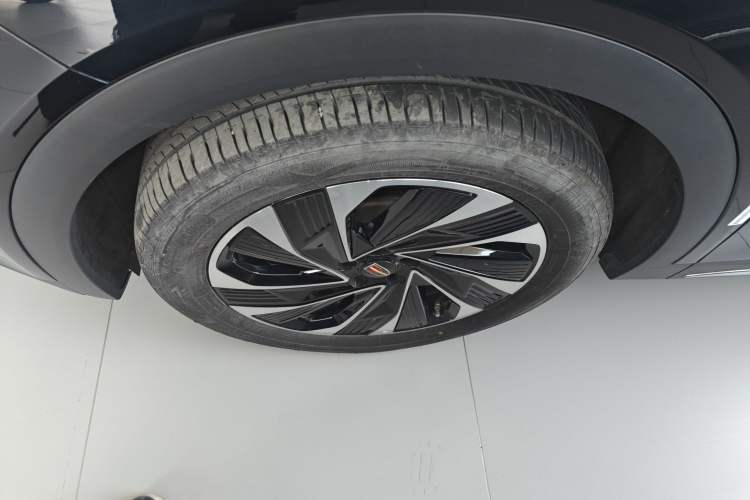 Used Hongqi HS7 PHEV 2024 2.0T PHEV Four-Wheel Drive Flagship Edition 6 Seats
