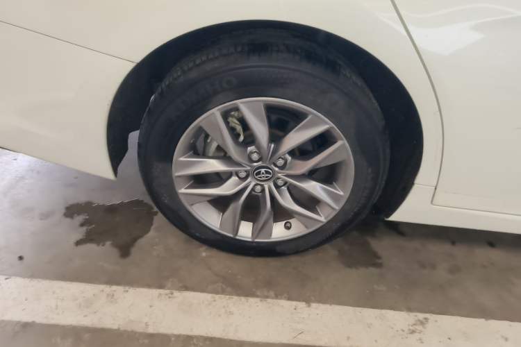 Used Toyota Avalon 2019 2.5L Ambition Version China VI Standard