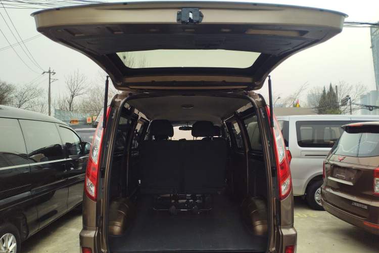 Used Foton MP-X E 2016 2.0L Commercial Version 4G63