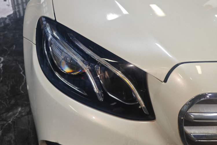 Used Mercedes-Benz E-Class 2019 Restyled E 300 L Sporty and Stylish Edition
