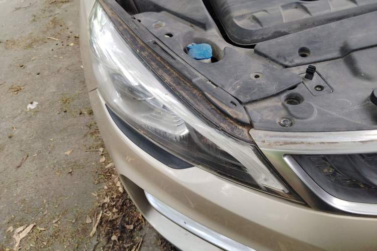 Used Geely Auto Emgrand GS 2016 Sport Edition 1.8L Automatic LingShang Model Right Front Headlight