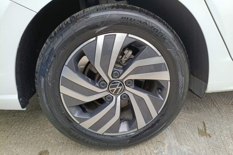 Used Volkswagen Bora 2023 200TSI DSG Smart Drive Version Exterior 4