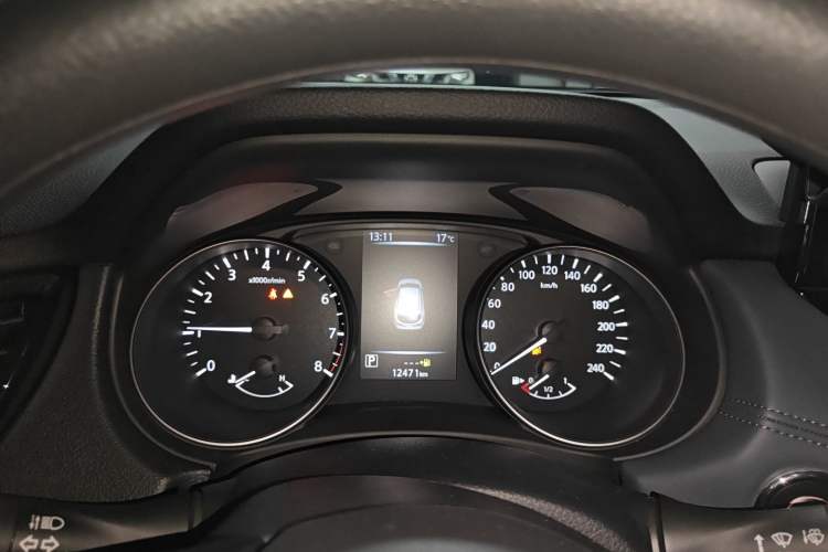 Used Nissan Qashqai 2025 Honor 2.0L CVT XV Genuine Edition