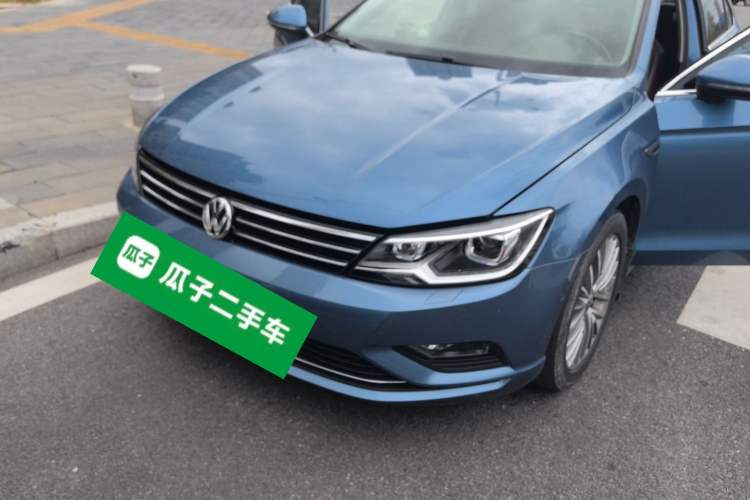 Used Volkswagen Lamando 2015 330TSI DSG Luxury Edition