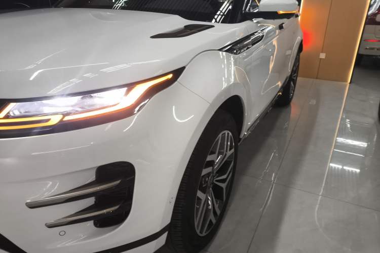 Used Land Rover Range Rover Evoque 2020 249 PS R-DYNAMIC SE Sport Technology Edition
