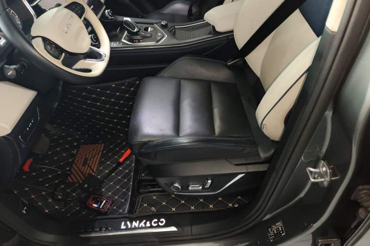 Used Lynk & Co 01 2021 2.0TD Two-Wheel Drive Zhaopu Pro Left Front Seat