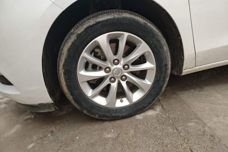 Used Buick GL8 2018 ES 28T Comfort Model China VI Standard