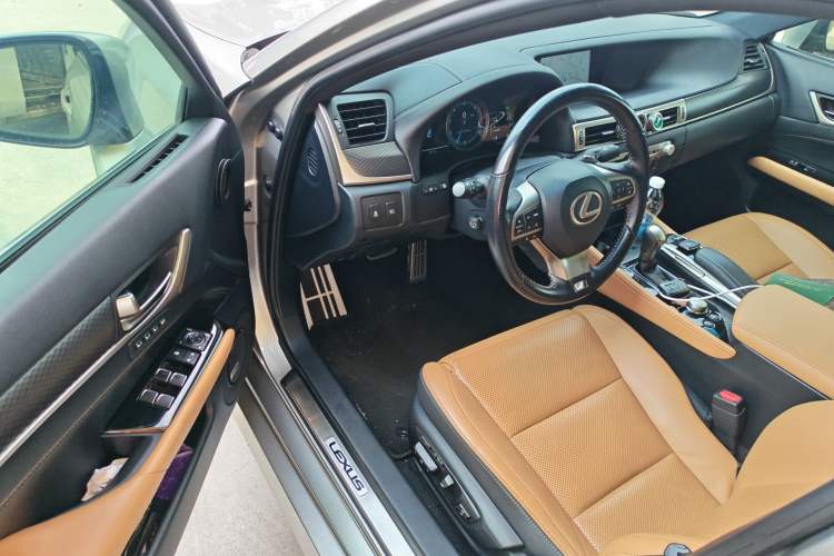 Used Lexus GS 2016 200t F SPORT Driver Seat