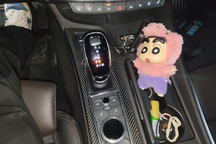 Used Cadillac CT5 2021 28T Platinum Sport Model Gear Lever