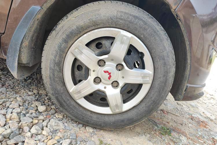 Used Wuling Hongguang 2015 1.5L S Basic Version China V Standard