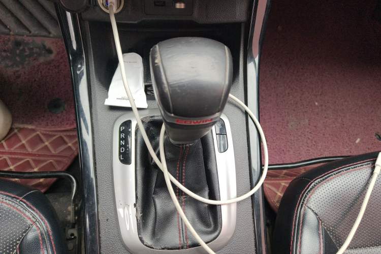 Used Cowin X3 2017 1.6L CVT Enthusiast Edition China V Standard Gear Lever