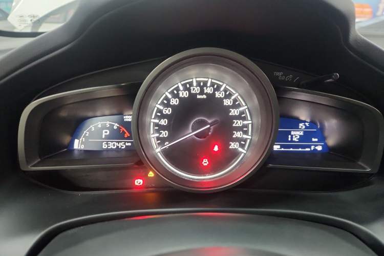 Used Mazda CX-4 2018 2.0L Automatic 2WD Blue Sky Exploration Edition China VI Standard
