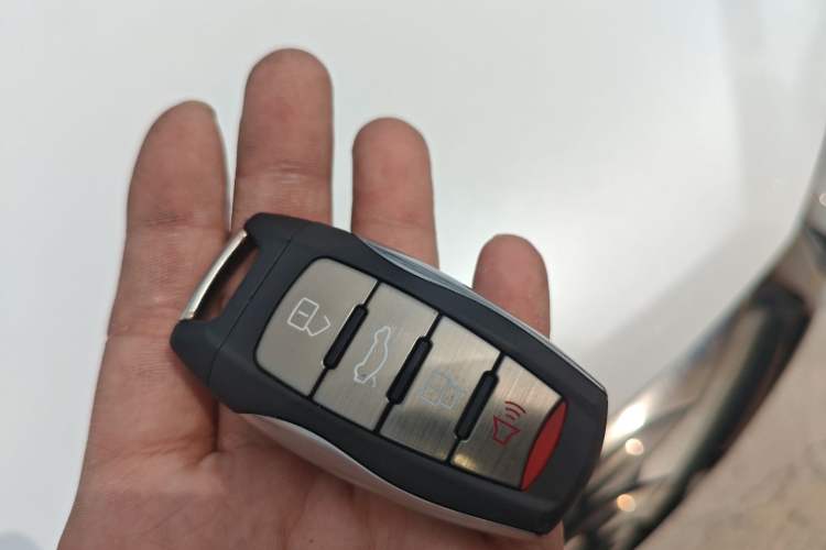 Used Haval H6 2021 National Trend Edition 1.5T Automatic Urban Version Vehicle Key