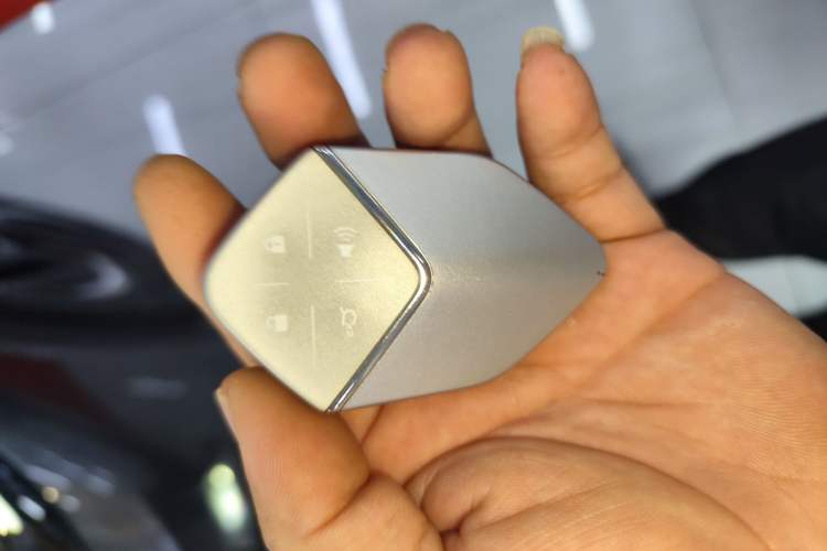 Used Deepal L07 2024 530Max Pure Electric Version Vehicle Key