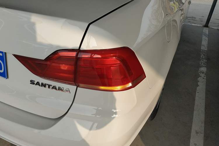 Used Volkswagen Santana 2016 1.4L Manual Fashion Edition