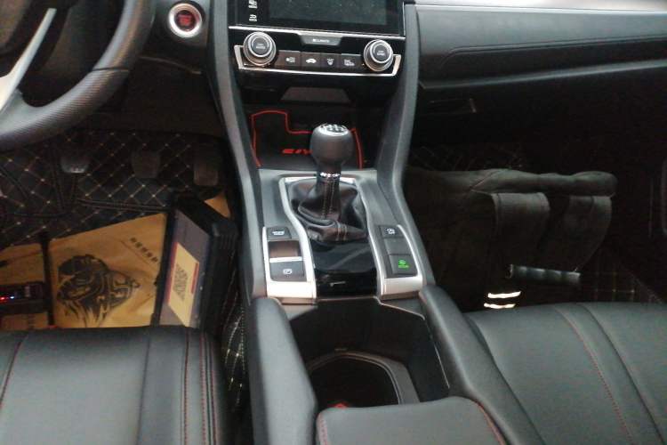 Used Honda Civic 2016 220TURBO Manual Luxury Edition Gear Lever