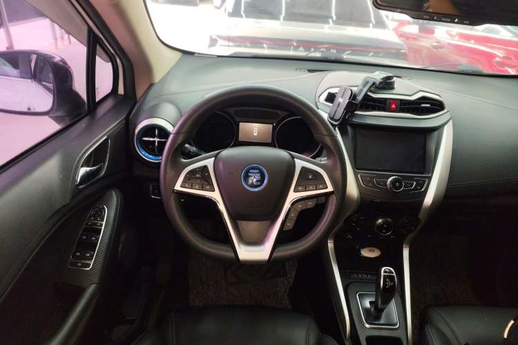 Used BYD Yuan New Energy 2019 EV360 Smart Connect Leading Model